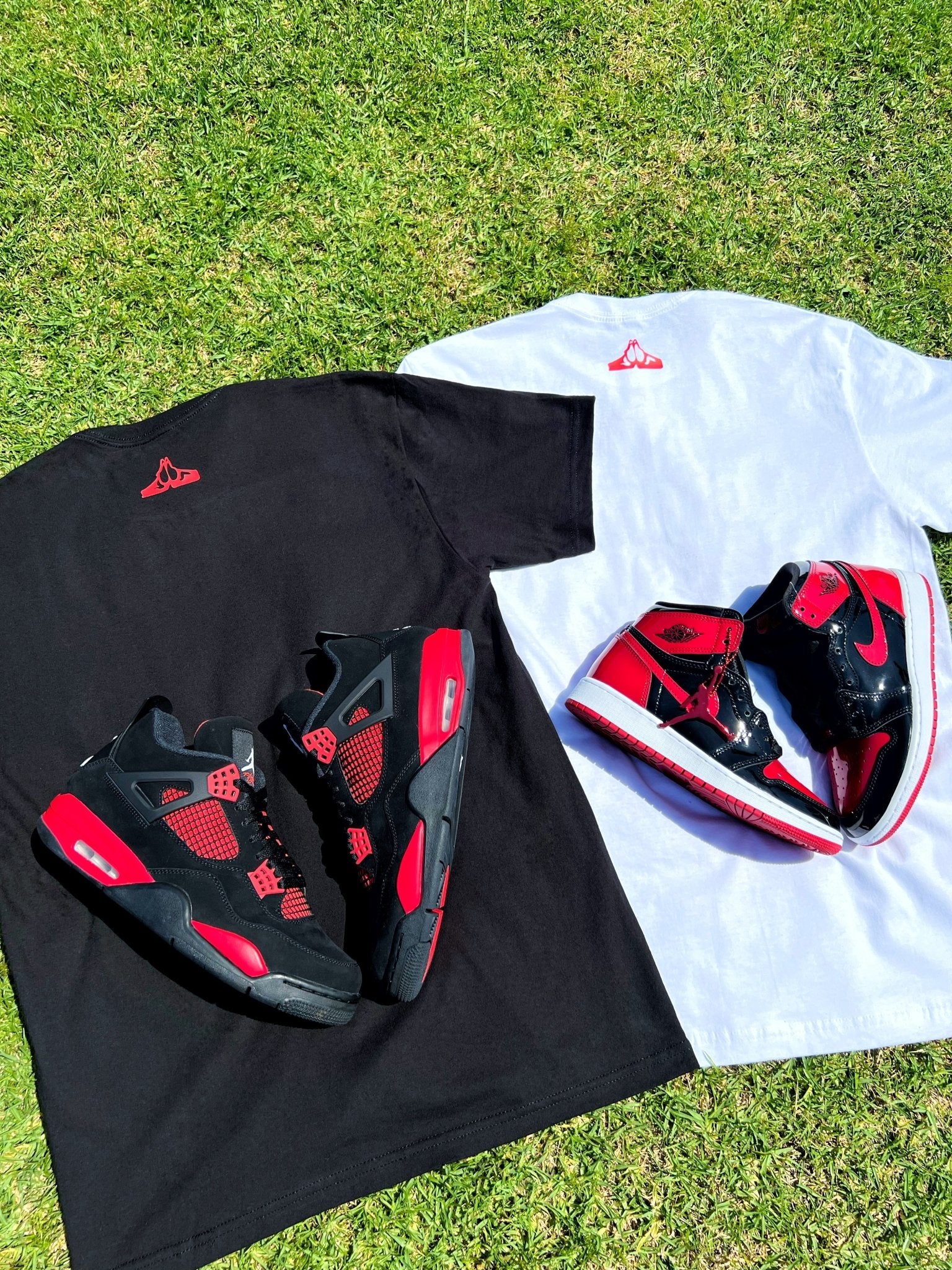 Christian Apparel: All Glory To God ‘Classic’ T-Shirt in Black or White featuring bold lettering. Perfect for Christian t-shirts, Christian streetwear, and Christian athletic wear fans seeking faith-inspired style and comfort.